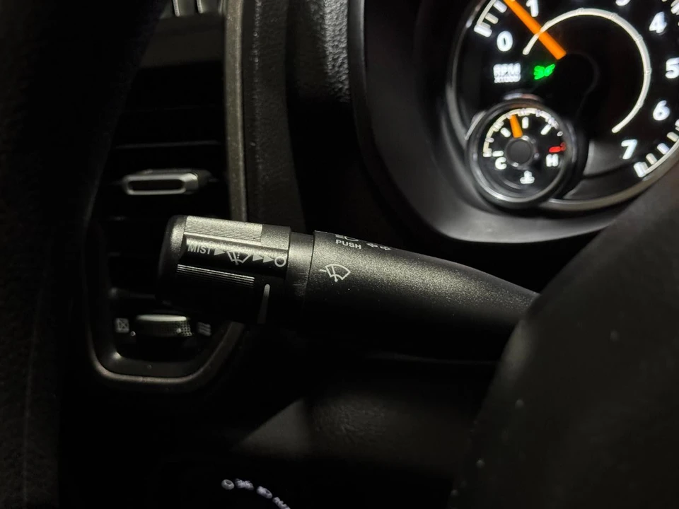 2022 Ram 3500 - Image 25 of 31