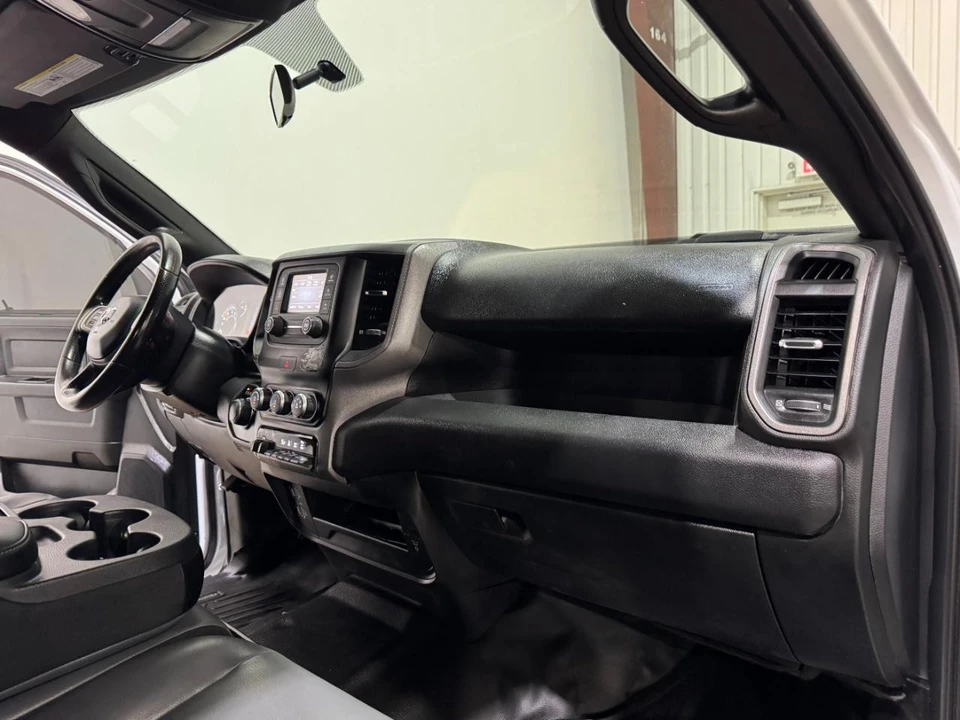 2022 Ram 3500 - Image 12 of 31