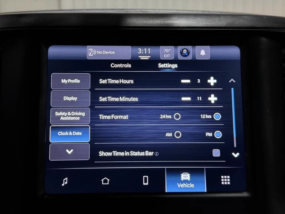 2022 Ram 3500 - Image 16 of 31