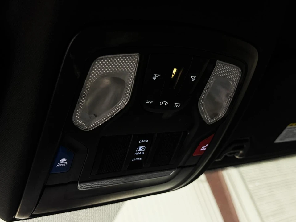 2022 Ram 3500 - Image 7 of 31
