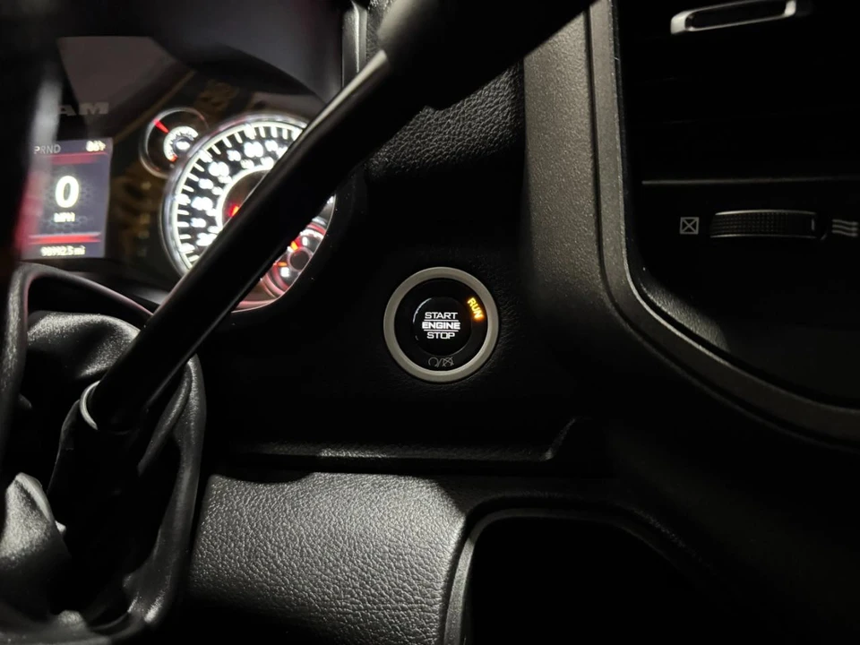 2022 Ram 3500 - Image 26 of 31