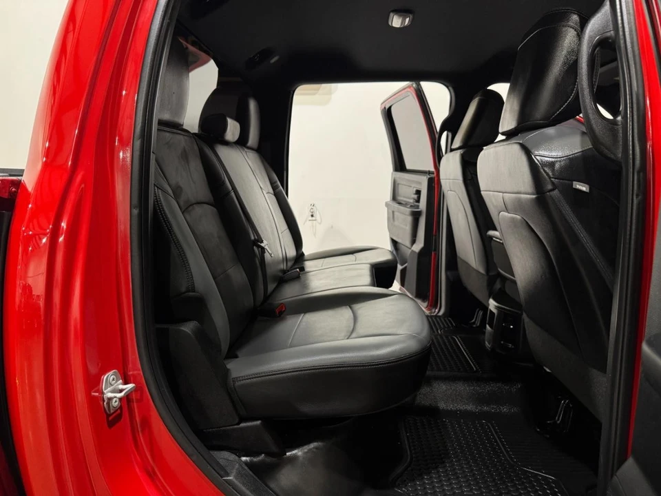 2022 Ram 3500 - Image 16 of 31