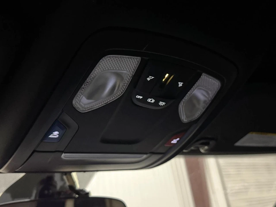 2022 Ram 3500 - Image 7 of 31