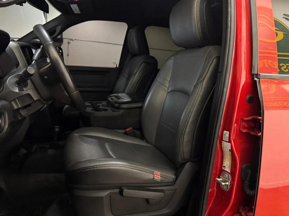 2022 Ram 3500 - Image 4 of 31