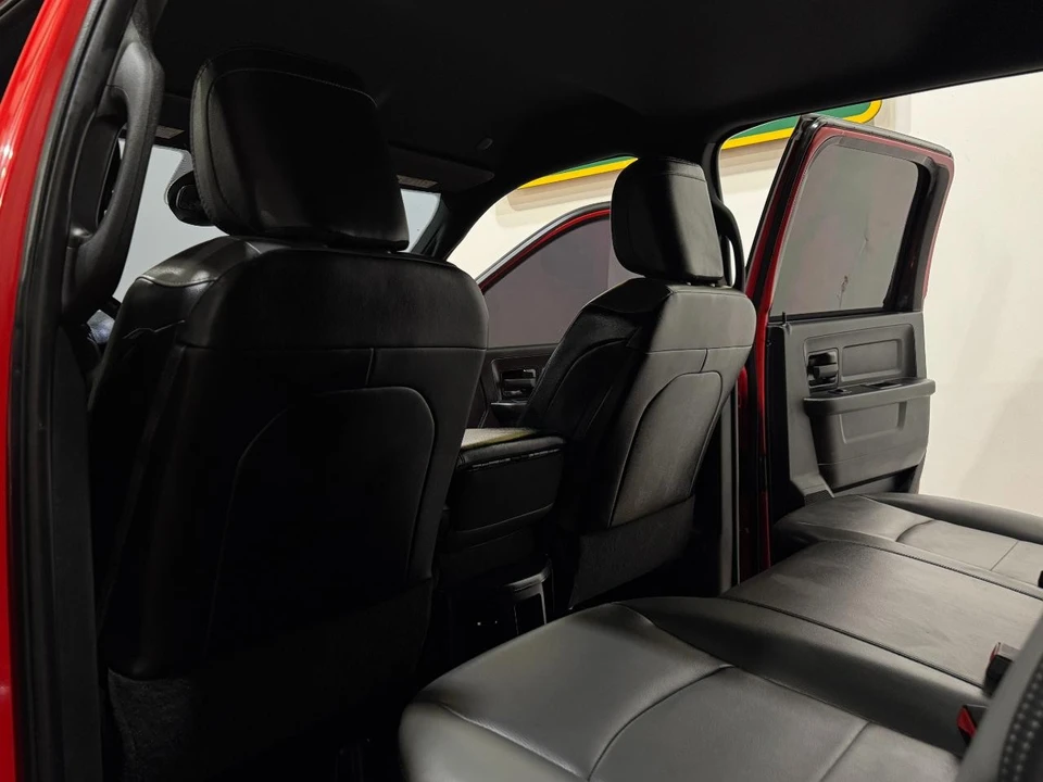 2022 Ram 3500 - Image 20 of 31