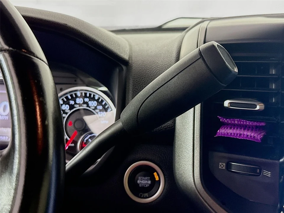 2022 Ram 3500 - Image 17 of 21