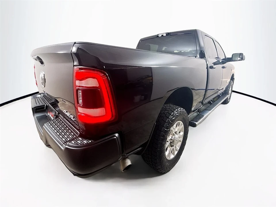2022 Ram 3500 - Image 7 of 21