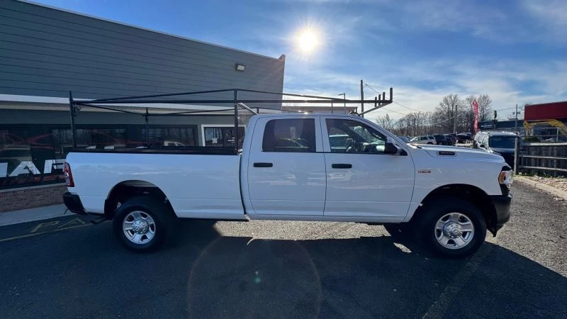 2022 Ram 3500 - Image 7 of 12