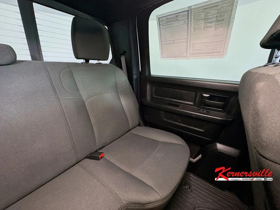 2022 Ram 3500 - Image 14 of 24