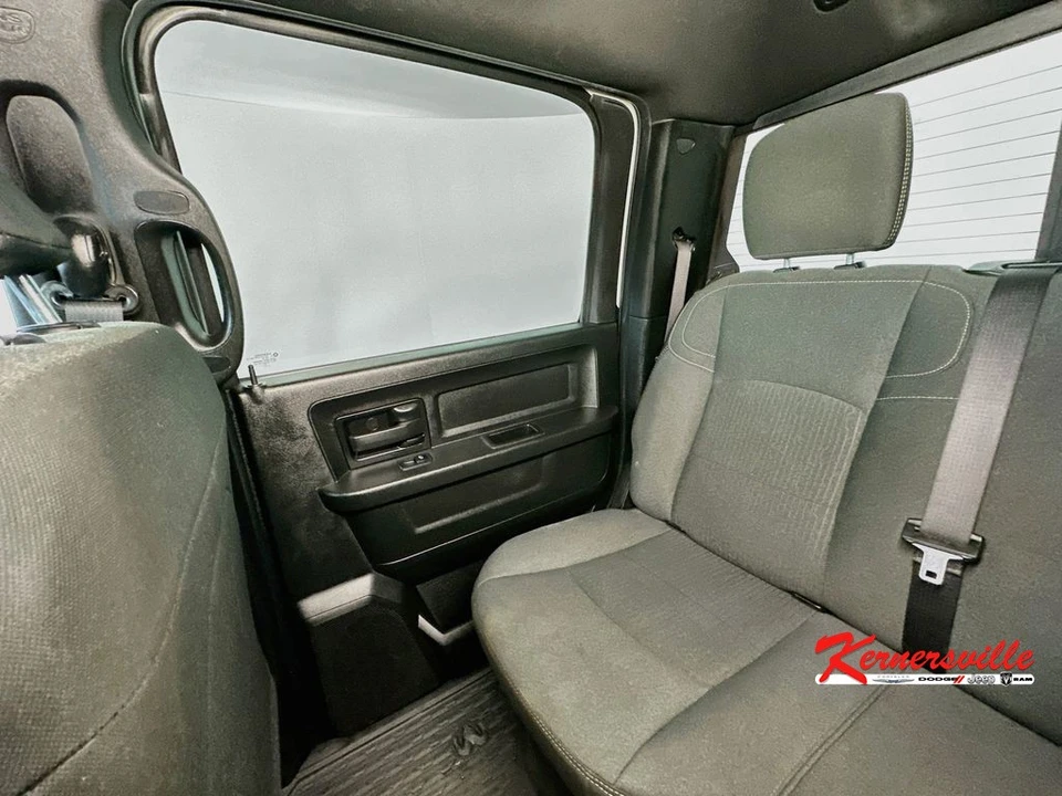 2022 Ram 3500 - Image 12 of 24
