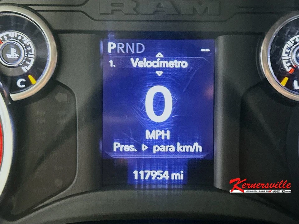 2022 Ram 3500 - Image 15 of 24