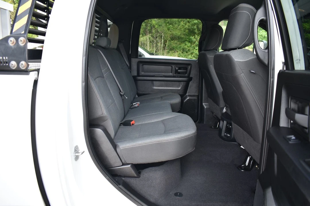 2022 Ram 3500 - Image 17 of 21