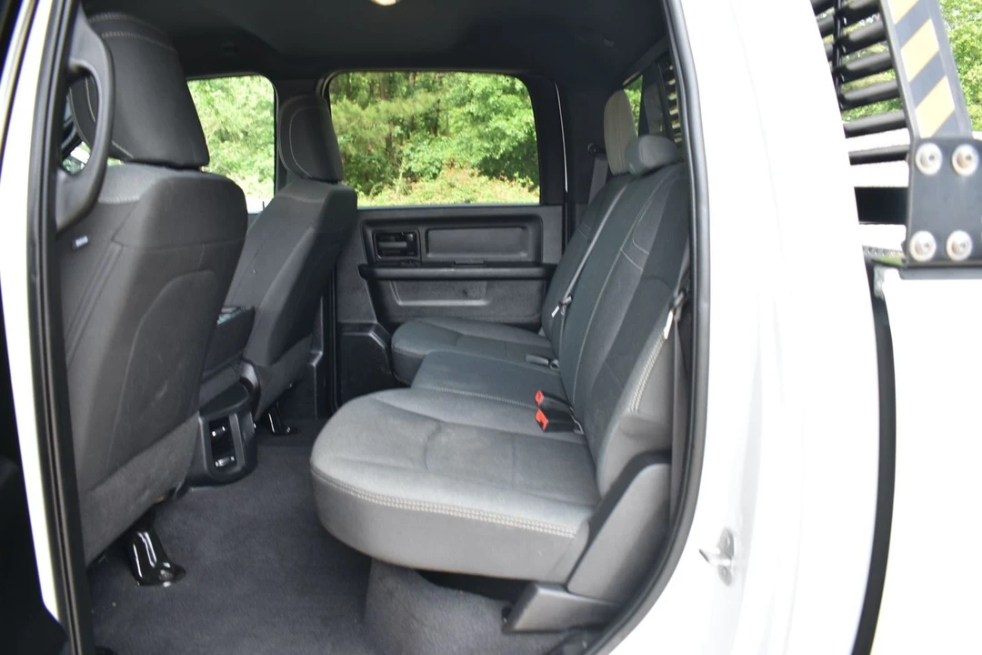 2022 Ram 3500 - Image 12 of 21