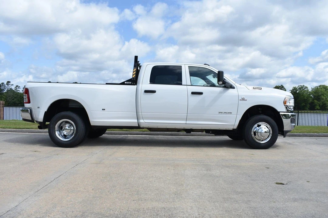2022 Ram 3500 - Image 3 of 21