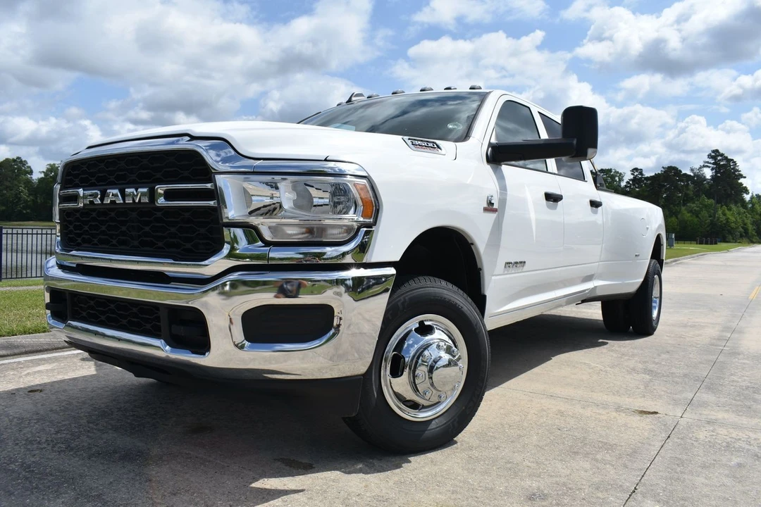 2022 Ram 3500 - Image 5 of 21