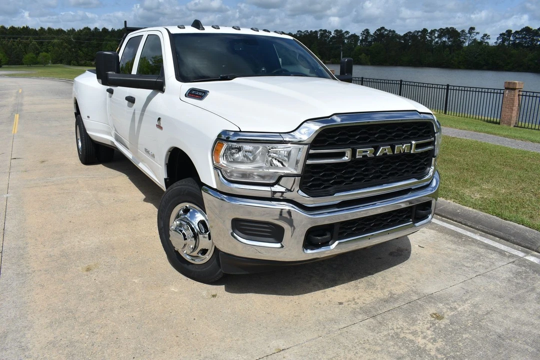 2022 Ram 3500 - Image 2 of 21