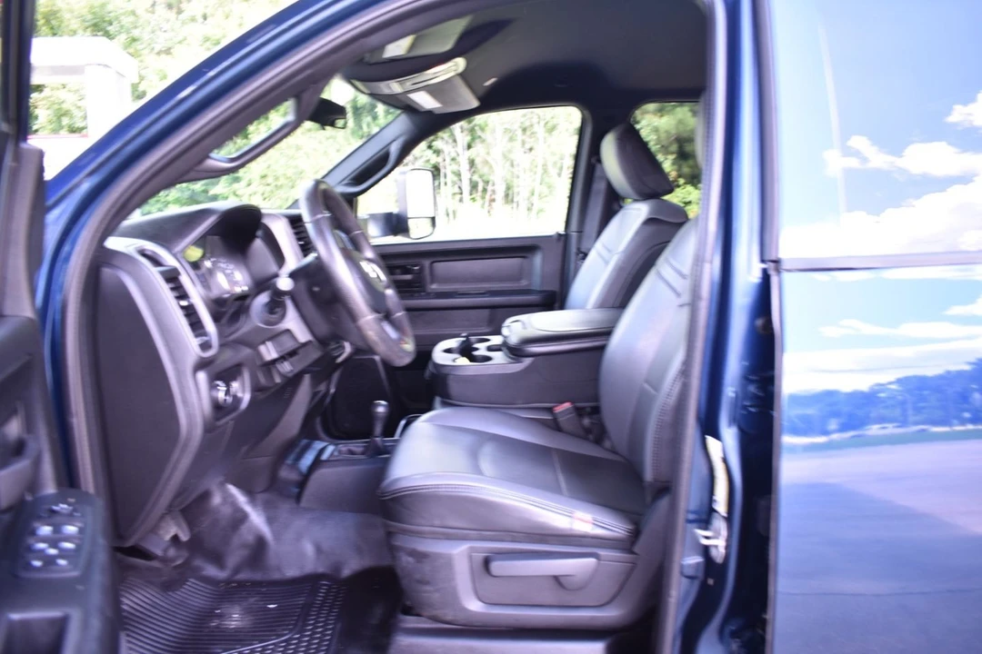 2022 Ram 3500 - Image 10 of 23
