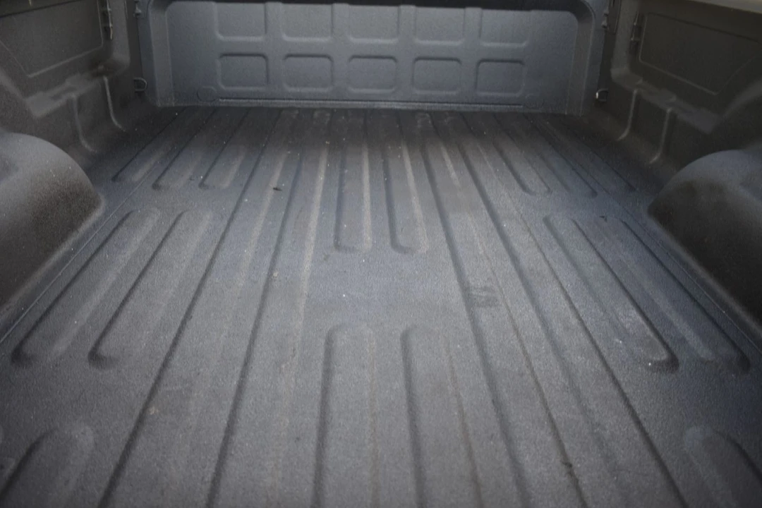 2022 Ram 3500 - Image 9 of 23