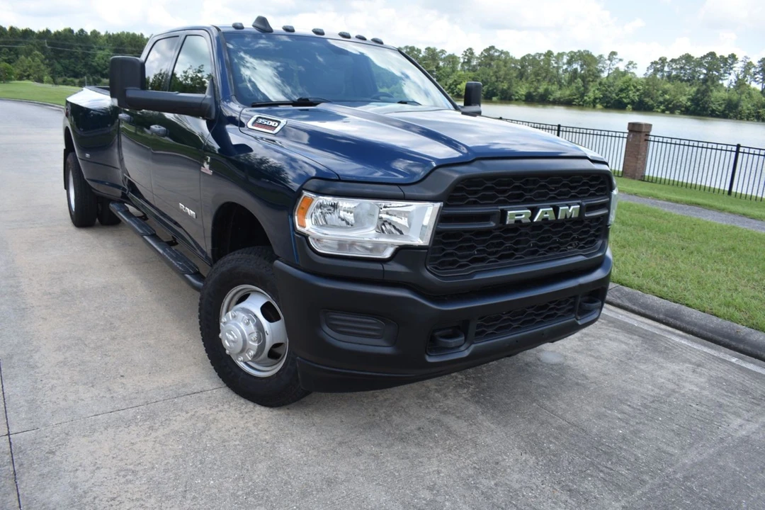 2022 Ram 3500 - Image 6 of 23