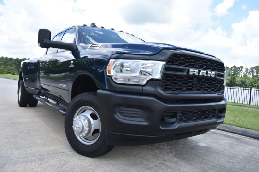 2022 Ram 3500 - Image 5 of 23