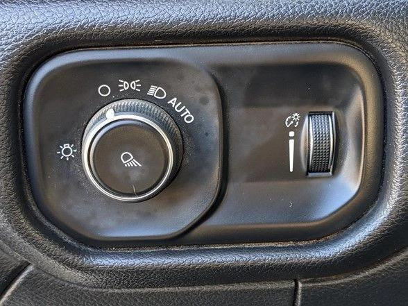 2022 Ram 3500 - Image 14 of 21