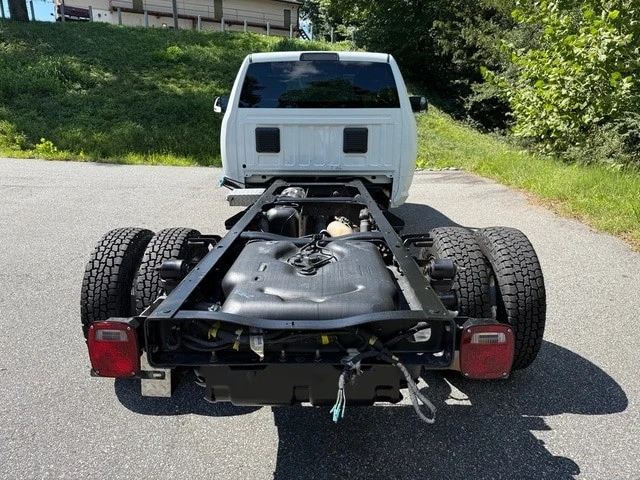 2022 Ram 3500 - Image 7 of 20
