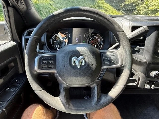 2022 Ram 3500 - Image 13 of 20