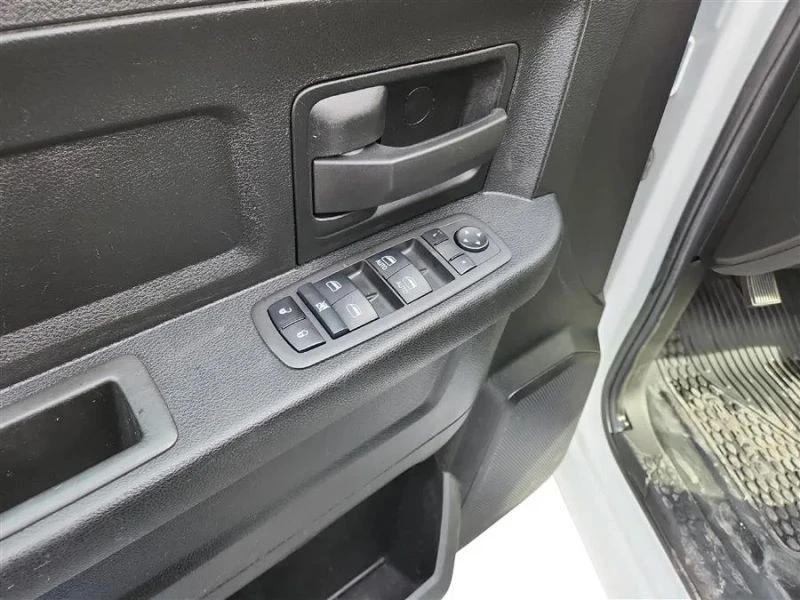 2022 Ram 3500 - Image 10 of 12