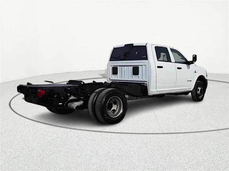 2022 Ram 3500 - Image 8 of 12