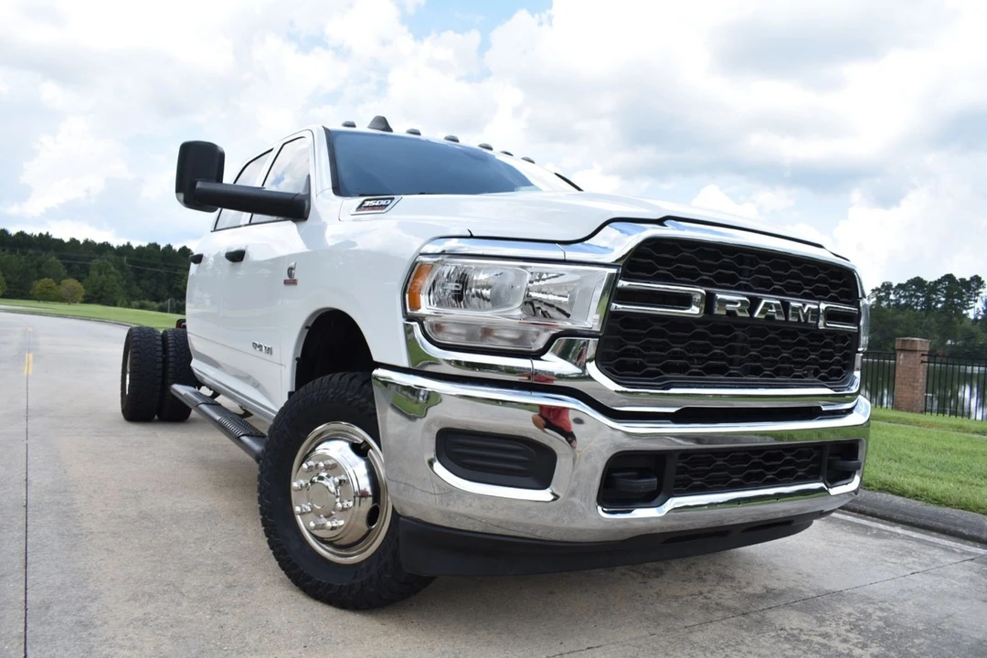 2022 Ram 3500 - Image 6 of 25