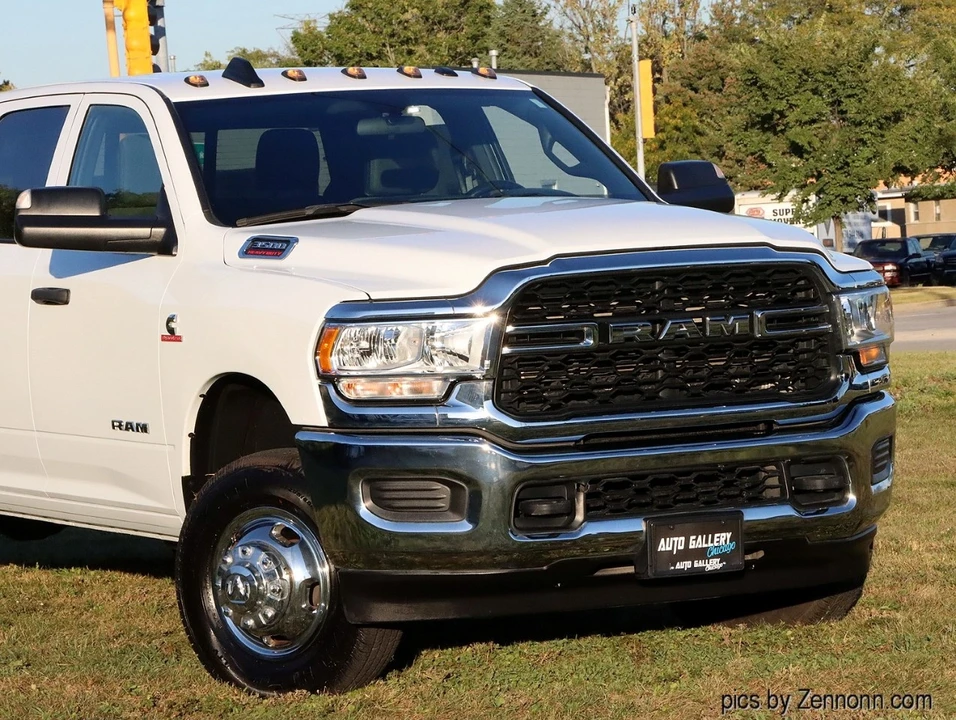 2022 Ram 3500 - Image 2 of 21
