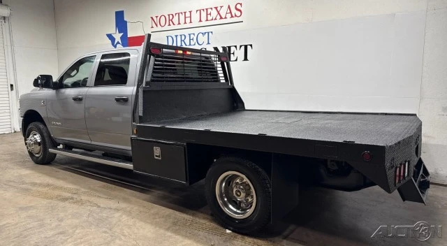 2022 Ram 3500 - Image 9 of 24