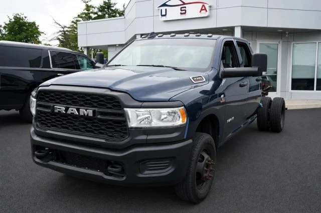 2022 Ram 3500 - Image 5 of 27