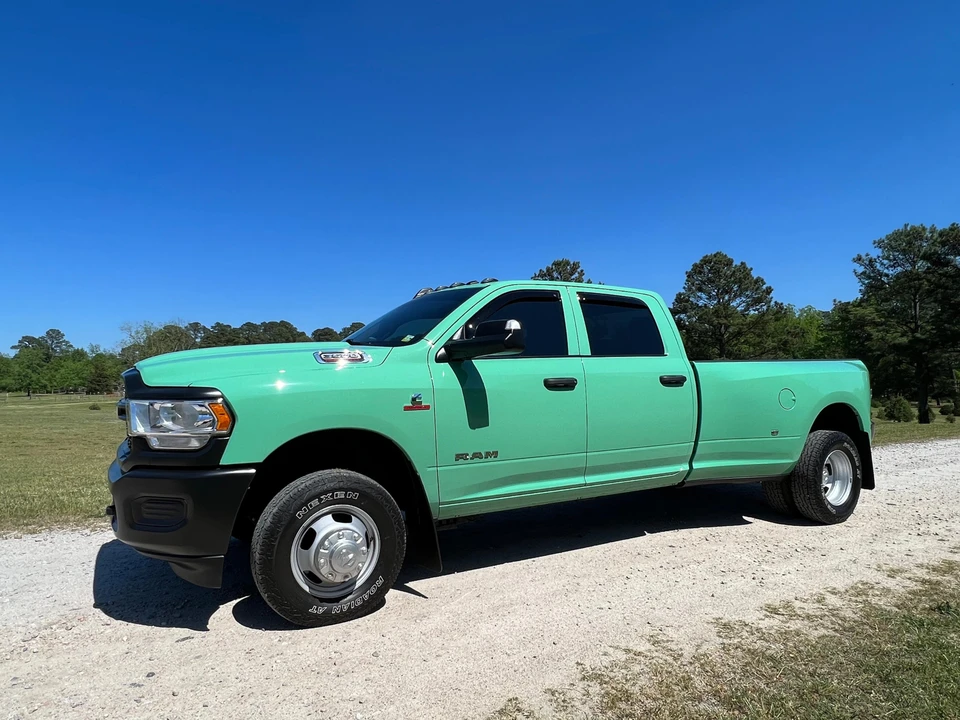 2022 Ram 3500 - Image 7 of 31