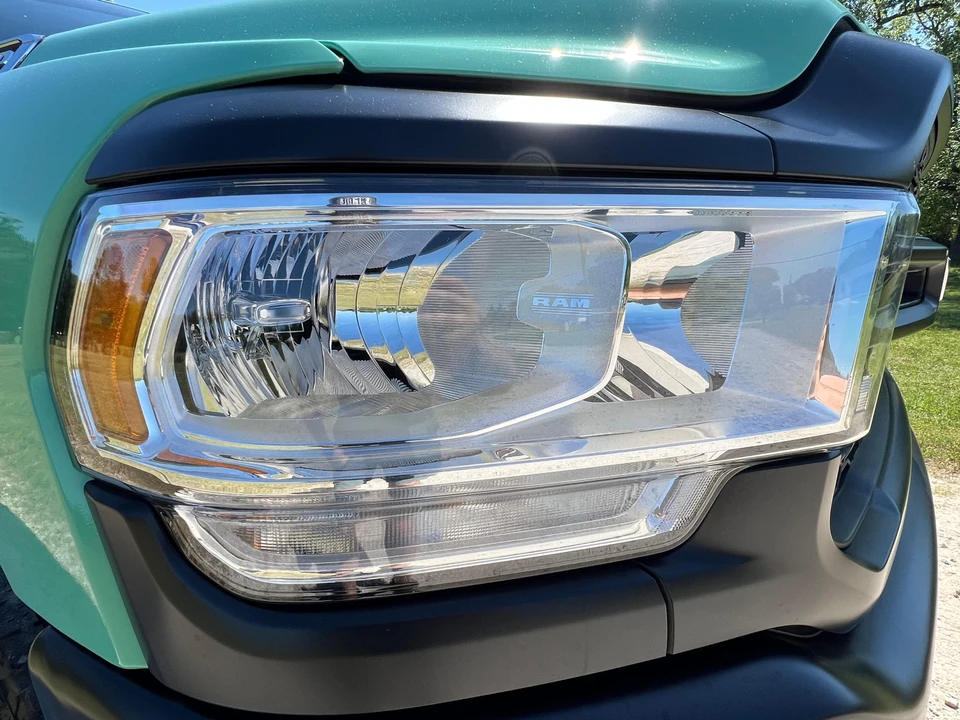 2022 Ram 3500 - Image 19 of 31