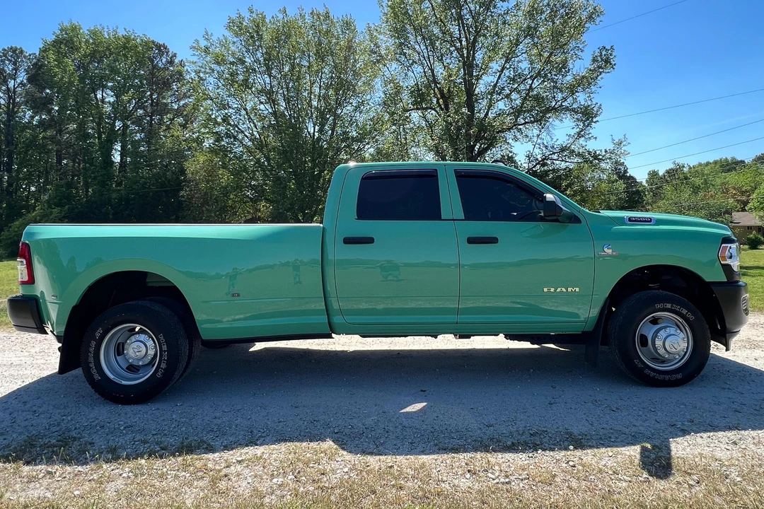 2022 Ram 3500 - Image 3 of 31