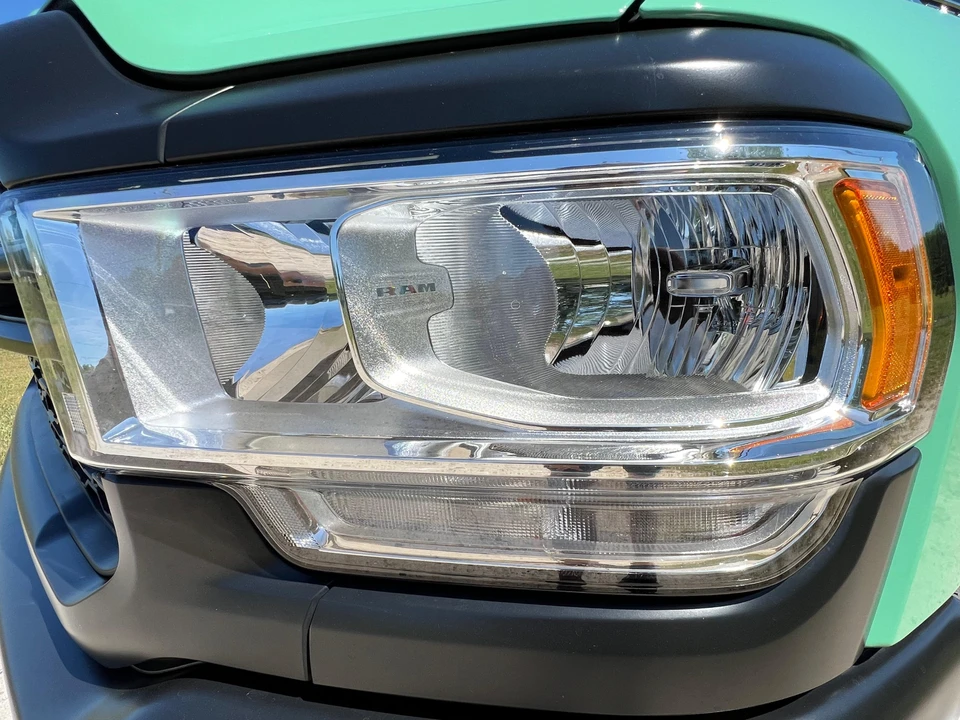 2022 Ram 3500 - Image 24 of 31
