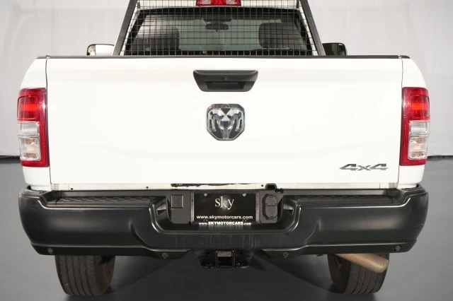 2022 Ram 3500 - Image 18 of 31