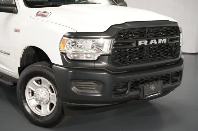 2022 Ram 3500 - Image 9 of 31