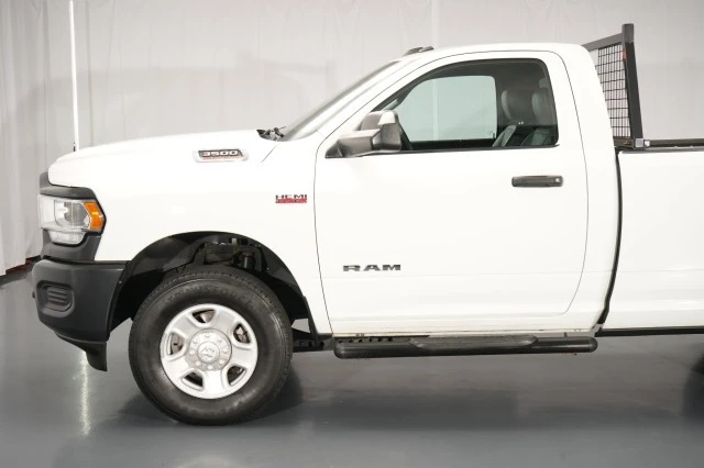 2022 Ram 3500 - Image 3 of 31