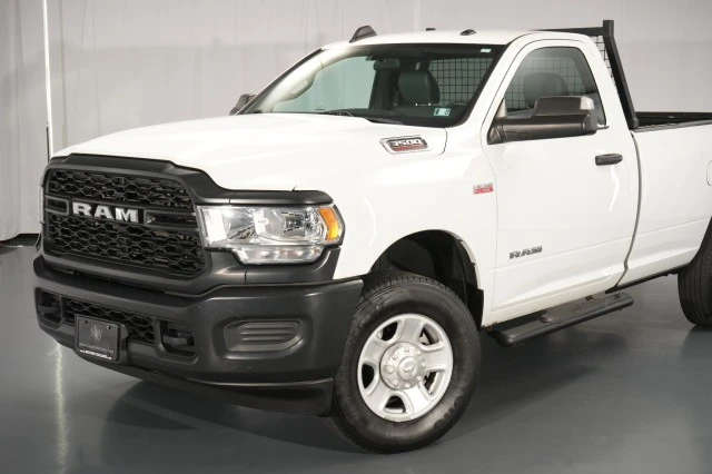 2022 Ram 3500 - Image 4 of 31