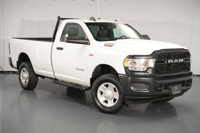 2022 Ram 3500 - Image 11 of 31
