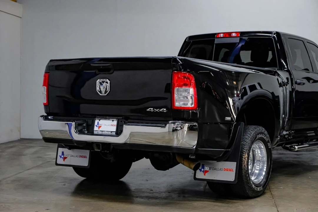 2022 Ram 3500 - Image 11 of 21