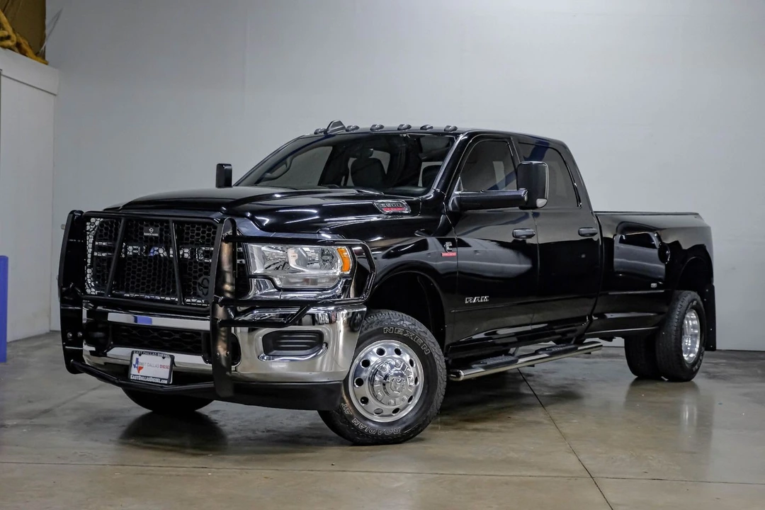 2022 Ram 3500 - Image 5 of 21