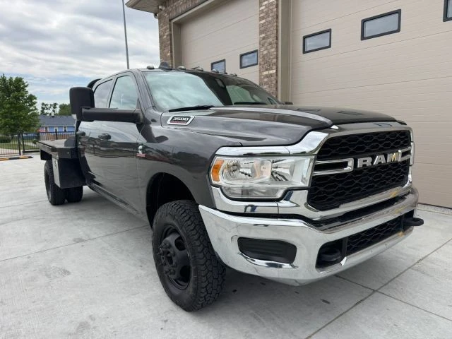 2022 Ram 3500 - Image 16 of 31