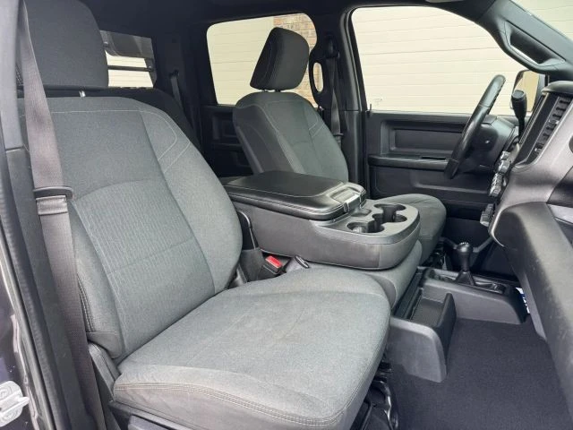 2022 Ram 3500 - Image 26 of 31