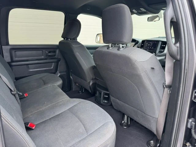 2022 Ram 3500 - Image 29 of 31