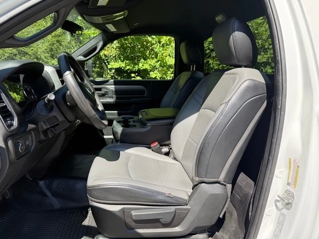 2022 Ram 3500 - Image 10 of 12