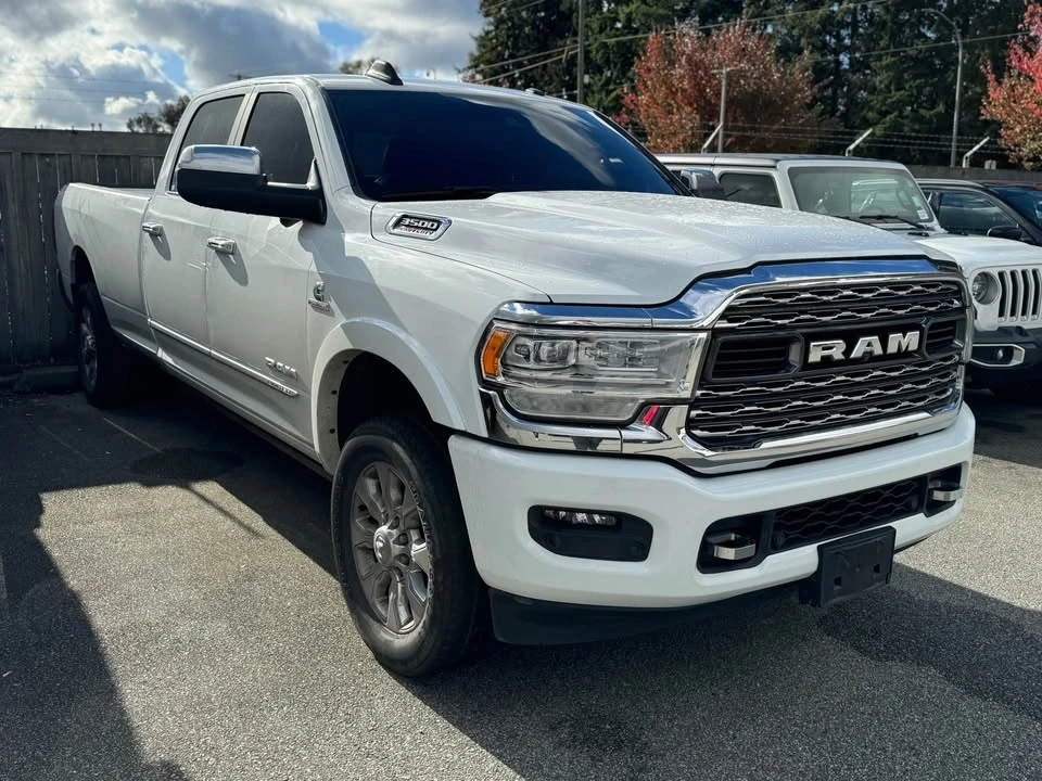 2022 Ram 3500 - Image 3 of 8
