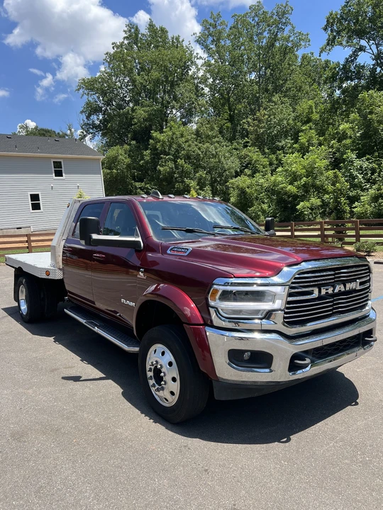 2022 Ram 4500 & 5500 - Image 4 of 10